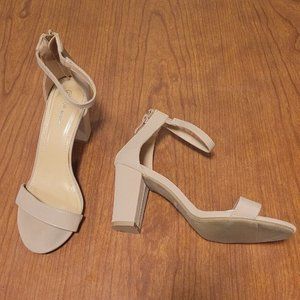 TOP Moda Nude Heels